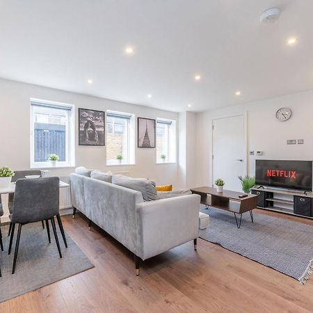 Modern London Home - 2 Bedrooms 2 Bath - Battersea, Vauxhall & Nine Elms Station Exteriér fotografie