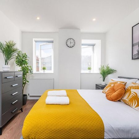 Modern London Home - 2 Bedrooms 2 Bath - Battersea, Vauxhall & Nine Elms Station Exteriér fotografie