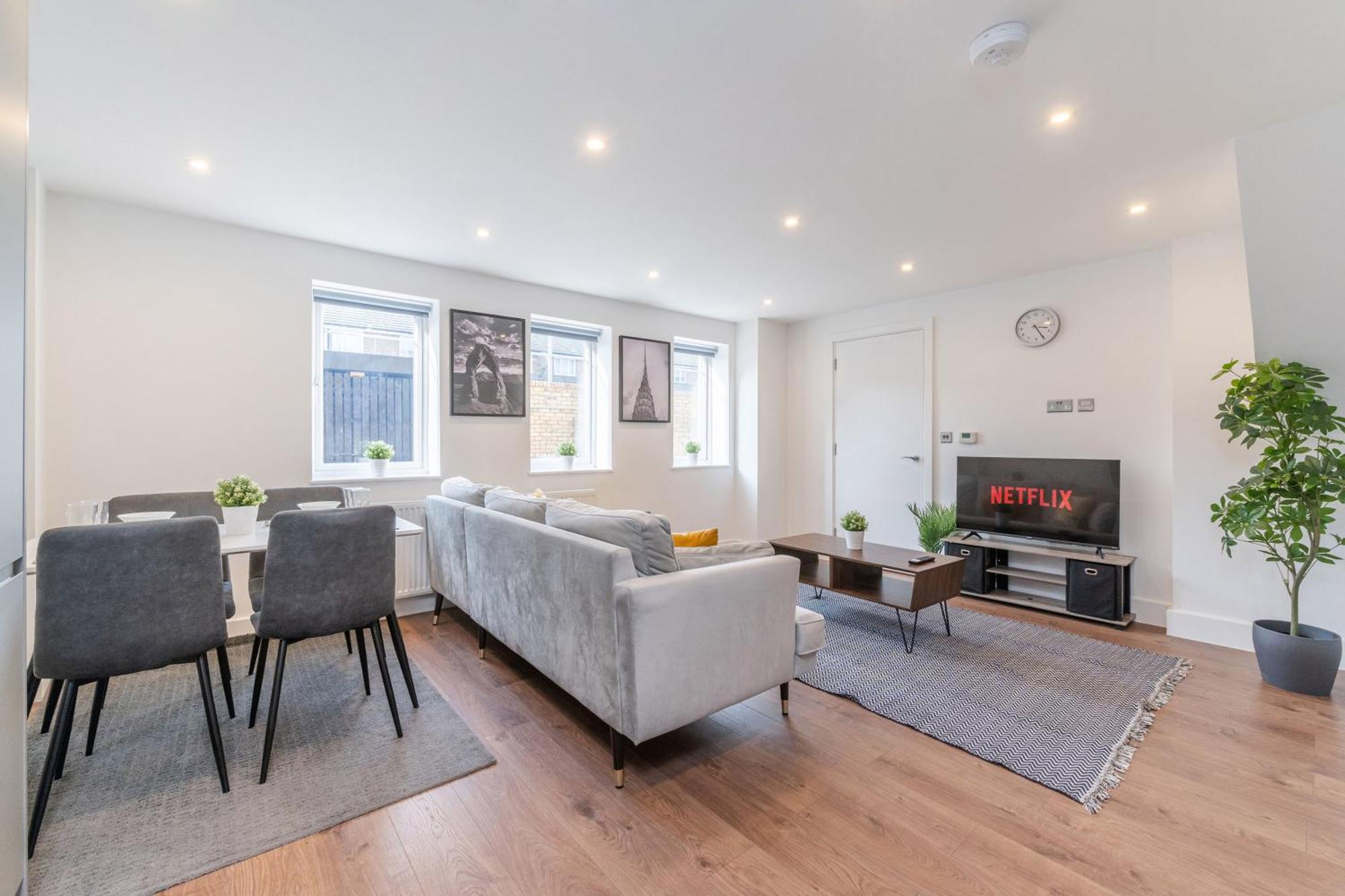 Modern London Home - 2 Bedrooms 2 Bath - Battersea, Vauxhall & Nine Elms Station Exteriér fotografie