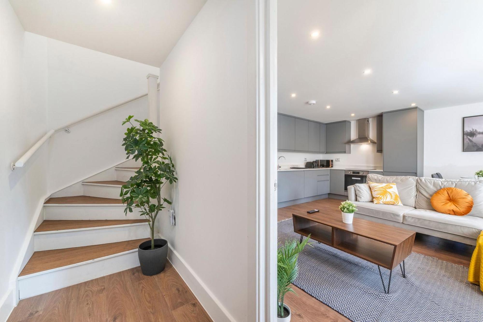 Modern London Home - 2 Bedrooms 2 Bath - Battersea, Vauxhall & Nine Elms Station Exteriér fotografie
