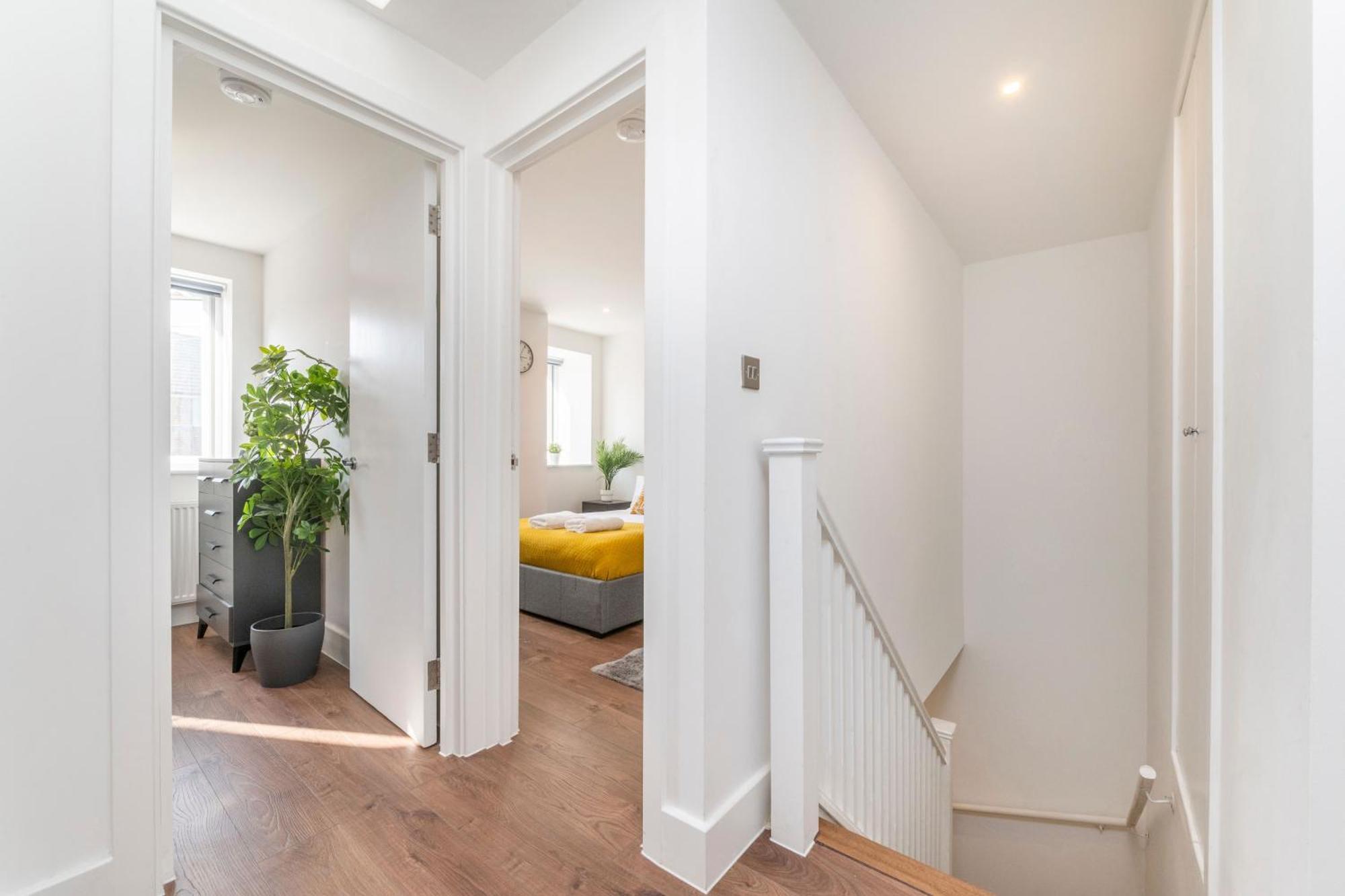 Modern London Home - 2 Bedrooms 2 Bath - Battersea, Vauxhall & Nine Elms Station Exteriér fotografie